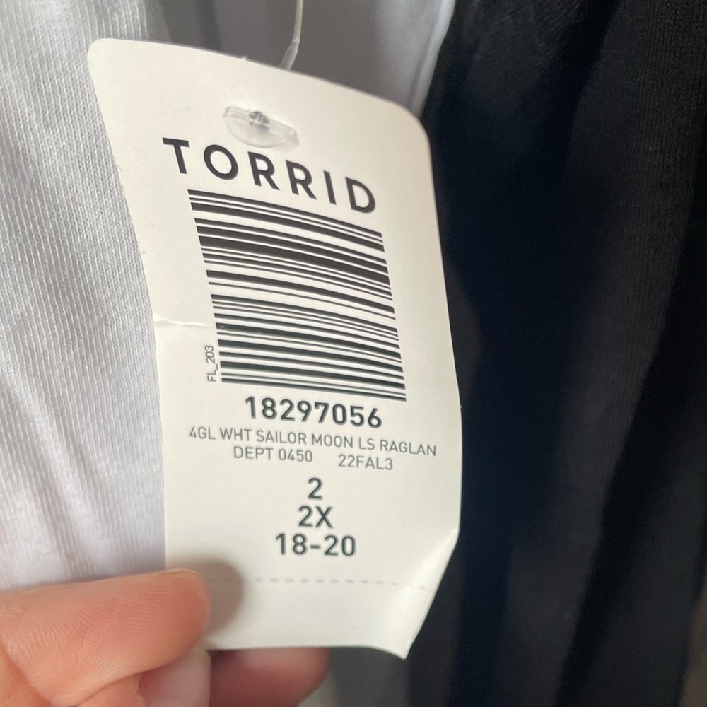 Torrid Black and White Raglan Tee - Picture 2 of 3